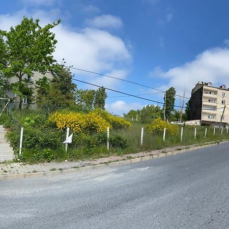 Triplex House Near The Airport Lägenhet Arnavutkoy Exteriör bild